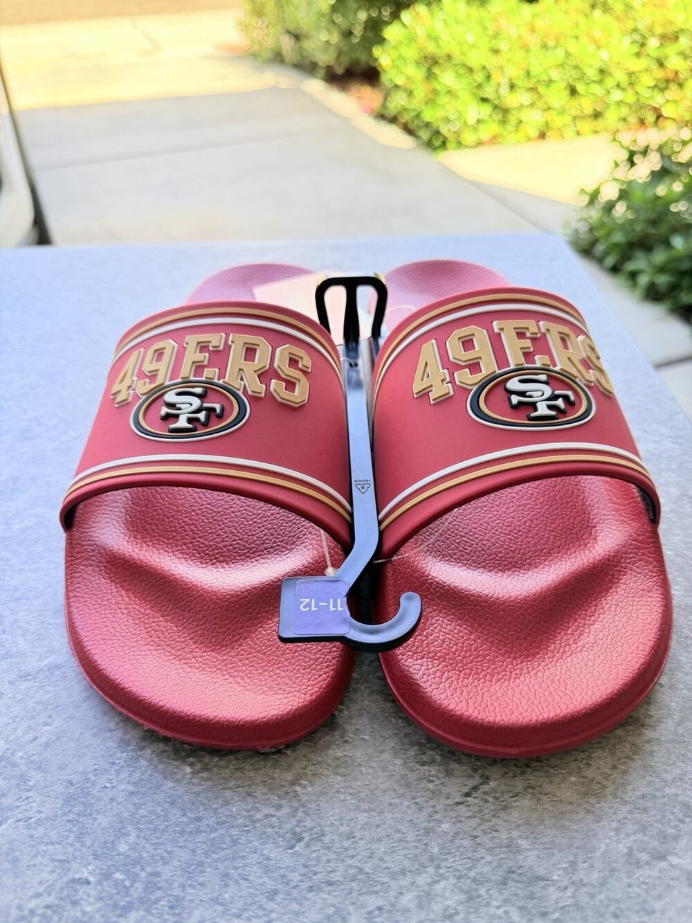 FOCO San Francisco 49ers Sandal Slides L 11-12 NWT